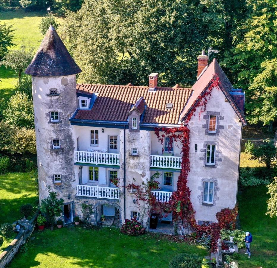 Gites Le Vieux Vinzelles Volvic Exteriör bild
